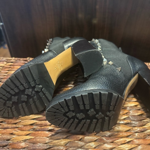 Valentino Garavani Black Ankle Boots with Silver Studs - Picture 3 of 3